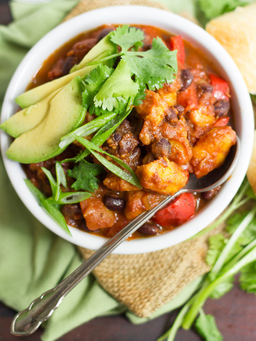 tinykitchenvegan: Black Bean Plantain Chili