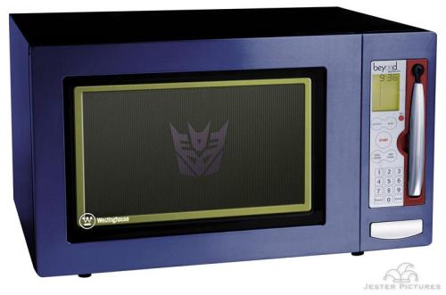 batprime117:Sound Wave’s younger brother, Microwave