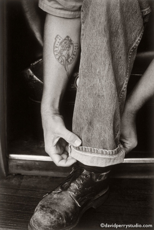 whitnabeth:  Roll them jeans. 