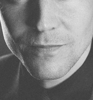 fireandicewillsuffice:  hiddlesdowney:  Tom Hiddleston close ups   TAG. YOUR. PORN.  now TBW is just doing this on purpose XD LOL