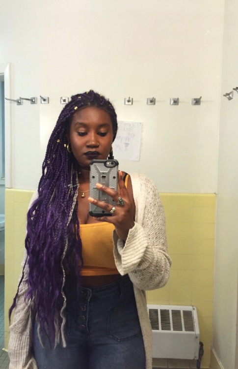 darkskinnedblackbeauty:  Ig: remy10beamer