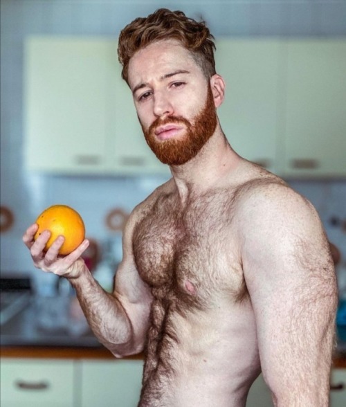 HAIRY SEXY MEN