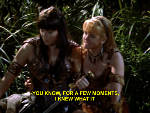 xenagabrielle-af: gabrielle’s arm around xena’s waist &lt;3_&lt;3 @thefingerfu