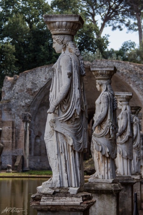 malemalefica:The Villa Adriana, is one of the most famous Roman archaeological complexes. It is loca