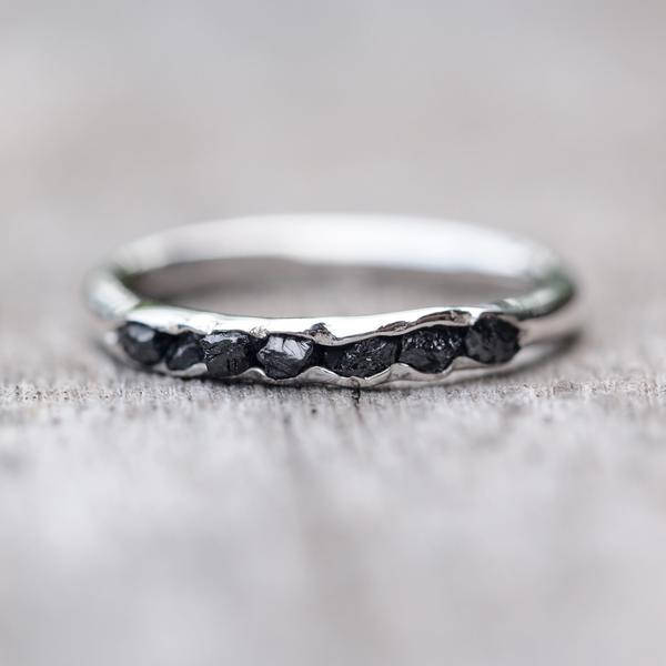 sosuperawesome:  Rings by Meri Geraldine on Etsy  See our ‘rings’ tag   Waaaaant