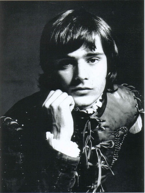 Porn Pics smooshywrites:  Leonard Whiting 