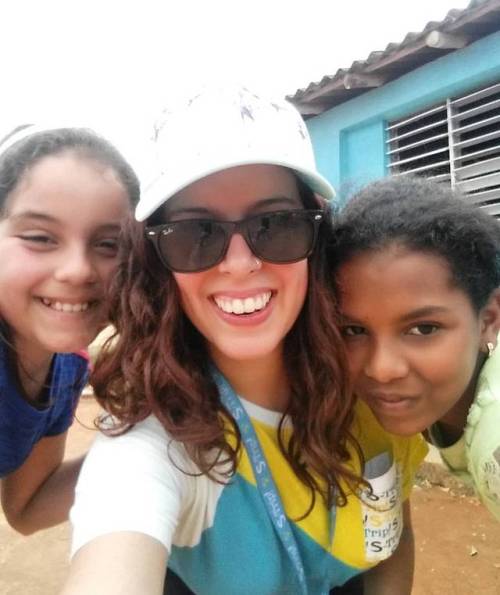 Always rewarding and a great learning experience #volunteer ....#cuba #larosa #niñas #girls #smile #