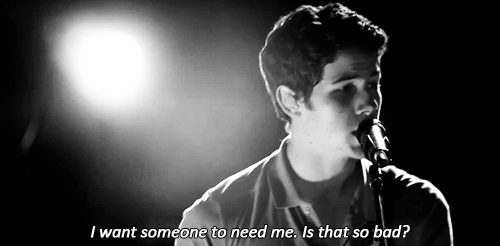 iglovequotes:  http://iglovequotes.net/