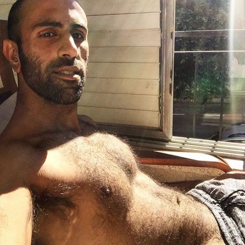 Men's Armpits