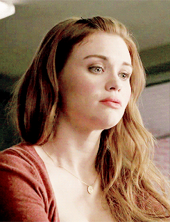 Somewhere Watching Somthing This Kid Could Seriously Be Her Child Stydia