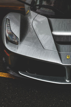 superior-luxxxury:   Superior-Luxxxury | LaFerrari | Credit  Follow us on Instagram! 