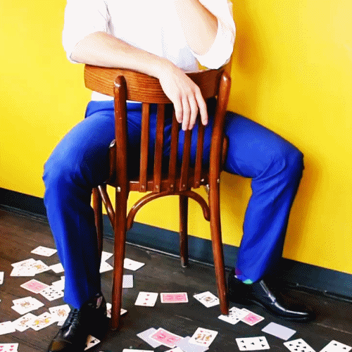 somanygorgeousmen:Alfonso Herrera behind the scenes of a shoot for Open Magazine.