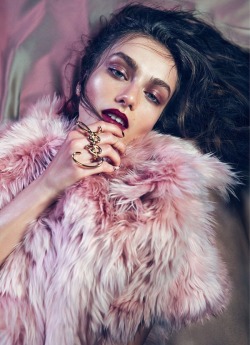 worldsmoda: Andreea Diaconou for VOGUE CHINA,