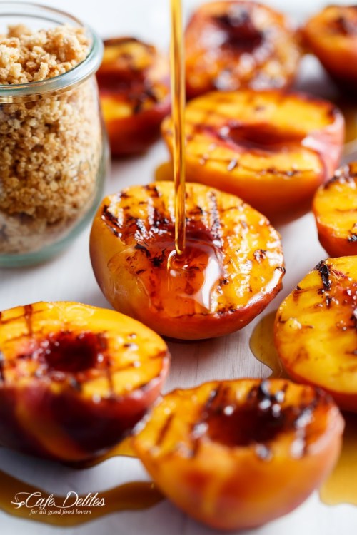 foodffs:  MAPLE GRILLED PEACHES ALMOND COOKIE CRUMBReally nice recipes. Every hour.Show me what you cooked!