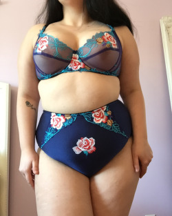 bettiefatal:  Treated myself to this set