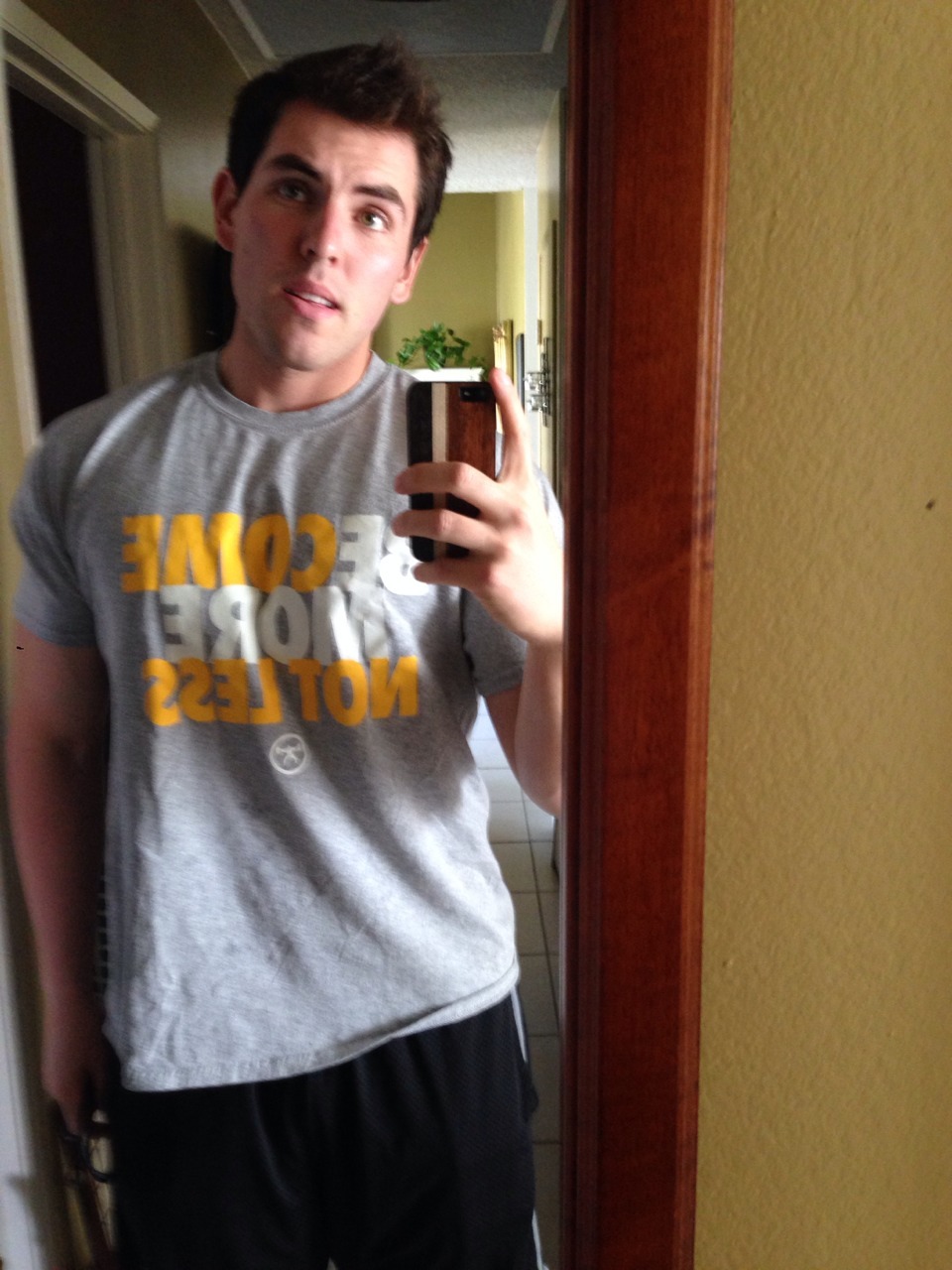 physicallyandmentallyfitmedic:  Pre gym selfie. Time to go to hell. 