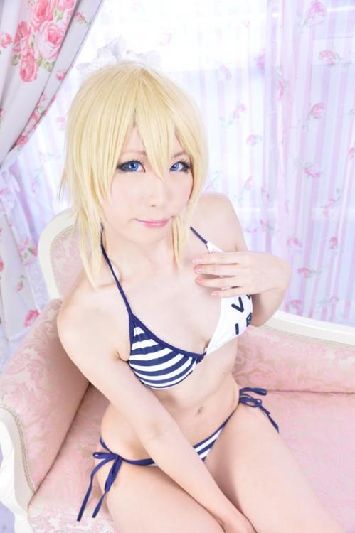 favorite-cosplay:【コスプレ画像】ラブライブ絢瀬絵里の水着姿！！！めっちゃ良いケツだな！！！【画像53枚】 