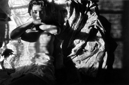 theindifference: moi-peau: Saul Leiter,Barbara,c.1951 !