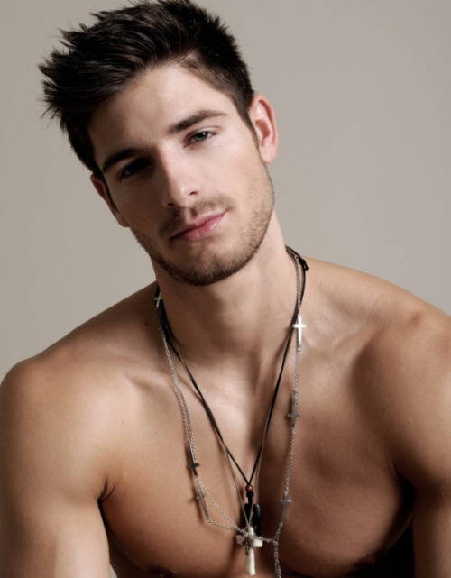 guyswithhotminds:  Adam Nicklas