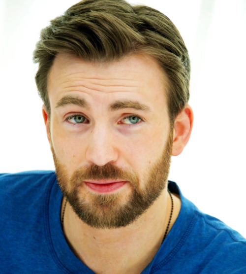 onlychrisevans:Chris Evans at the “Captain America: The Winter Soldier” Press Conference at the Four