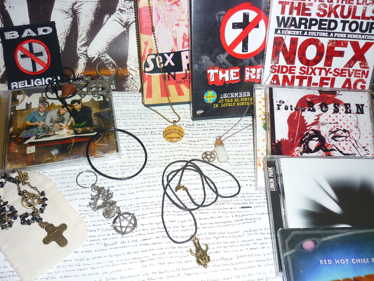 padapadasomething:  BENJI’S SUPERNATURAL (and other random stuff) GIVEAWAY Supernatural