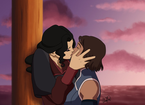 toma2:Kiss me Korra