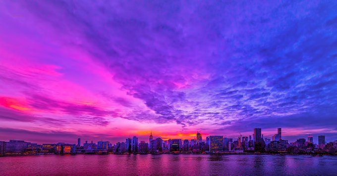 Inga Sarda-Sorensen  Sweeping pink &amp; blue sunset skies tonight in #NYC.