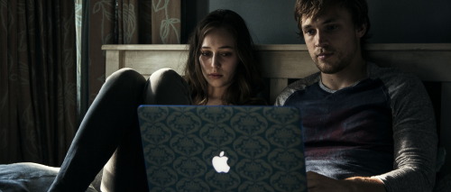 Here are new behind the scenes of William’s upcoming film Friend Request (another title for Un