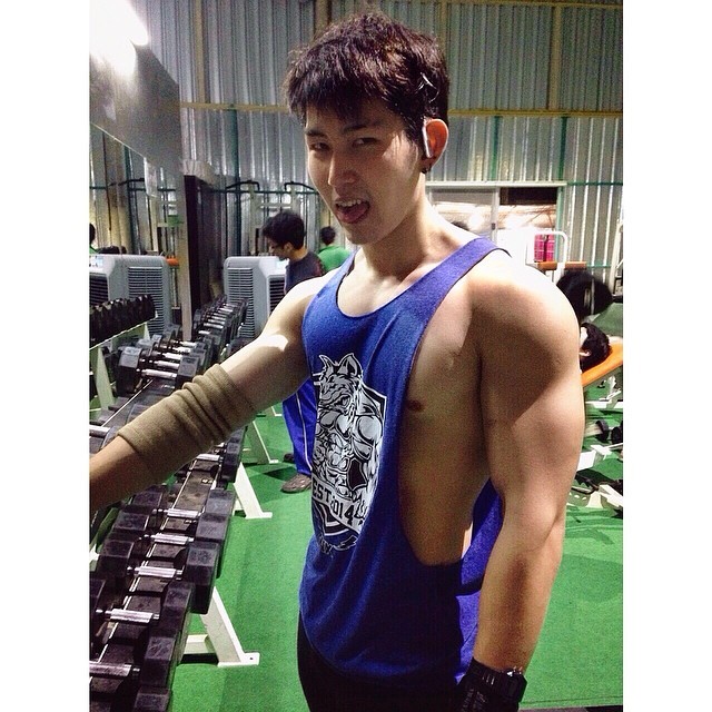 vsians:  www.instagram.com/ar_c4izg 