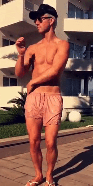 barefoot-scenes: Marcus Butler