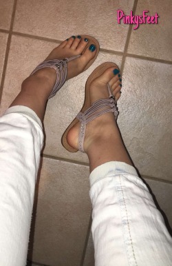 sandalsandspankings:  Classy t-strap sandals