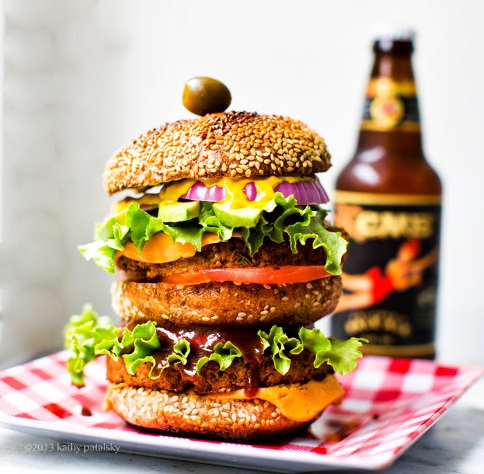 im-horngry:  Vegan Burgers - As Requested!