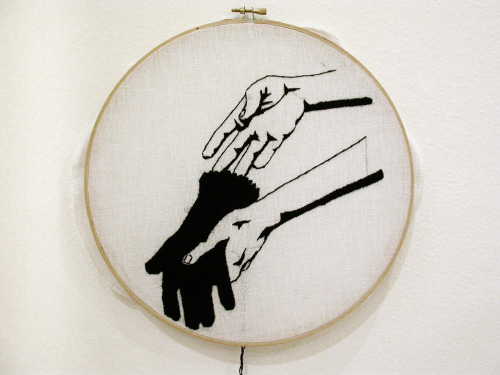 Humberto Junca — Instructions for use (Instrucciones de uso), embroidery on fabric with wool taken f