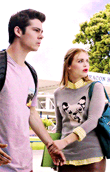 stiles-lydia:  lydia look at me. you’re porn pictures