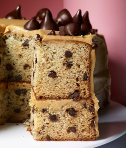 cookingupchaos:  Banana-Chocolate Chip Cake