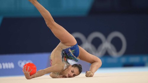 marvena:Gold medal Israel - GoldLinoy Ashram wins gold in the Rhythmic Gymnastics Olympic compeition