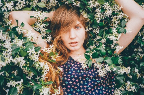 sidneymanuel:  Nettie - All That You Give Photos by: Sidney Manuel Model: nettierharris Tumblr | Instagram | Zivity 