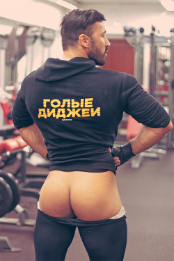 manrumpsxxx:  Follow Me For The Sexiest Rumps On Tumblr