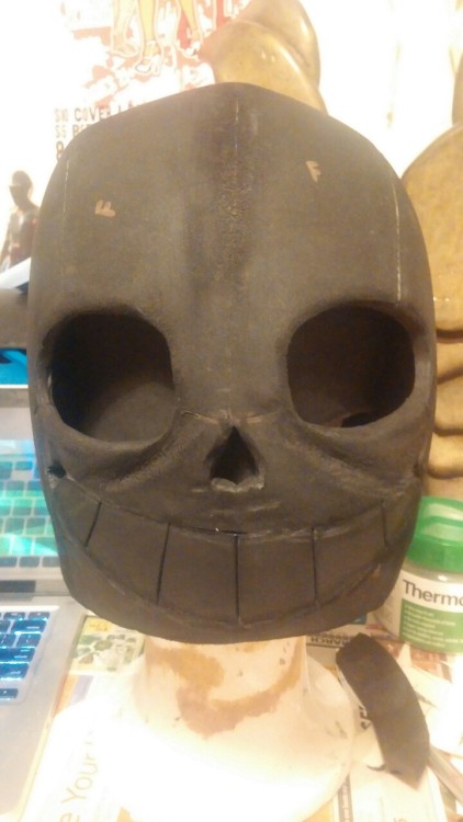 People seem to be enjoying Papyrus sooo here, I&rsquo;m making Sans, too. :) Process was very simila