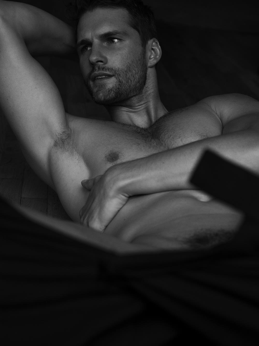 siroyagihkd: Tomas Skoloudik by Leonardo Corredor