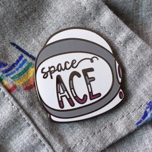 sosuperawesome:Space Helmet Pride PinsGlorious Weirdo on Etsy