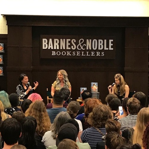 Celebrating Warbringer with @lbardugo and @marieluthewriter. #wonderwoman