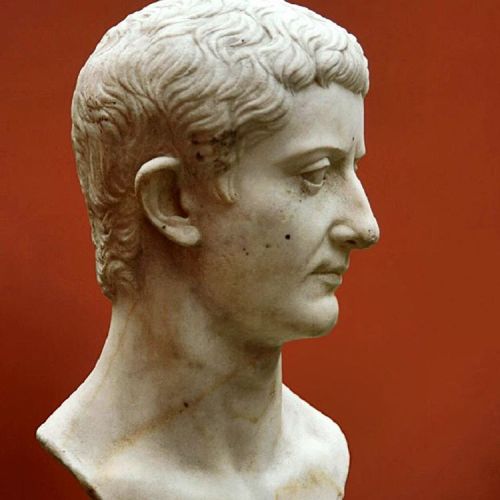 Blogissa: Rooman Keisarit - Tiberius Tiberius syntyi Tiberius Claudius Nero nimisenä 16. marraskuuta