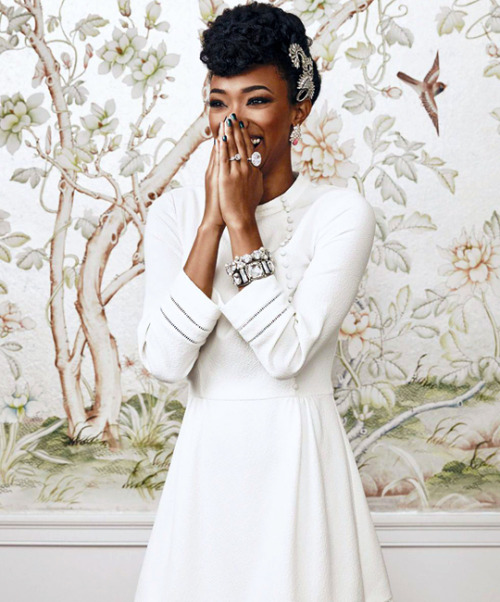 flawlessbeautyqueens:Sonequa Martin-Green photographed by Squire Fox