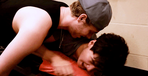 calumsthood: Calum has a squishy face // When you’re the clingy band member - Luke Hemmings