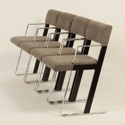 virtualgeometry:  SUITE DE 4 CHAISES À REPAS