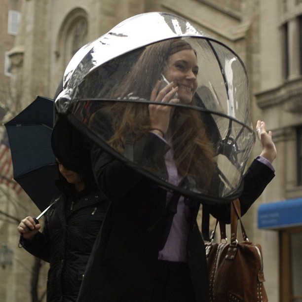 Someone please buy me this $70 hands free umbrella dome so I no longer kill myself