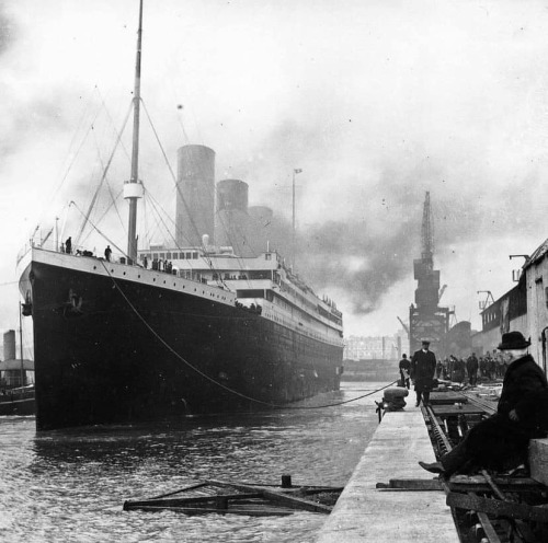 The Titanic leaving Southampton in April