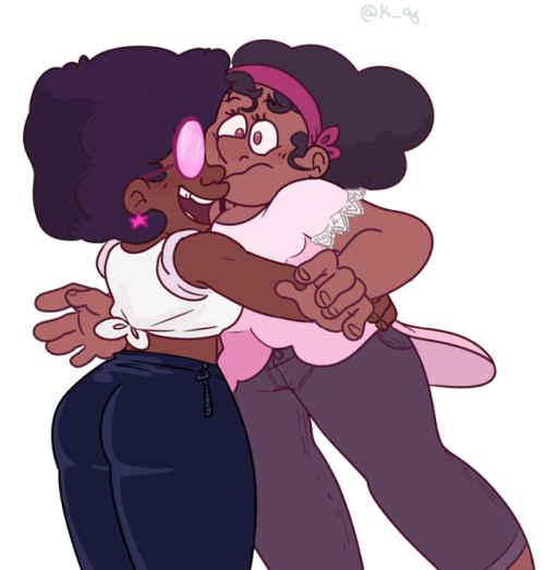 kenz-quartz: This definitely made me scream a little when Garnet hugged Rhodonite! I also wanted to just draw Rhodonite as a human