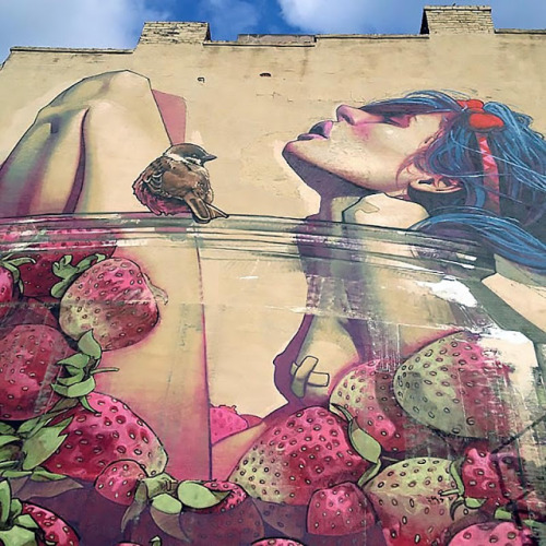supersonicelectronic:   Etam Cru. This new piece by Etam Cru has the perfect summertime fantasy feel to it.  See more of it and it’s process below:  Read More